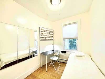 Cozy Room Near MIT/MGH/Harvard, 30 Days+ 2