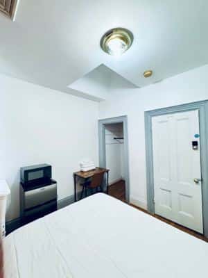 Petite Bedroom | 3rd Floor | Fort Hill 4