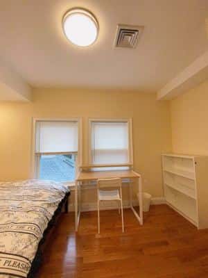 Quincy Cozy Home 9 min to Subway 5