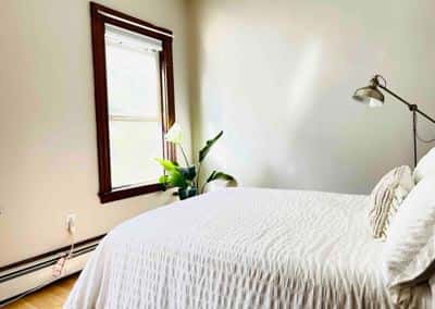 Airy Sunny Home. Large Space. Walk to Harvard 6