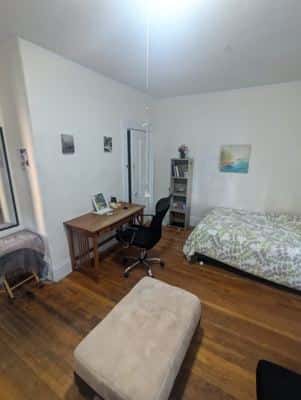 W/R1 Private room, near Harvard 3