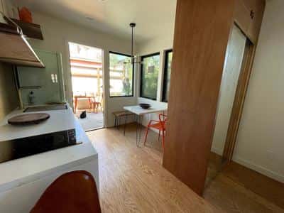Venice Beach Studio 2