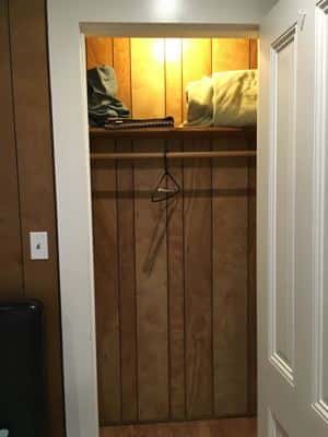Spacious Private Room 6