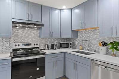YieldMax (WA) | Guest House w Kitchen+HVAC+parking 4