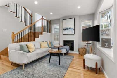 Jane's Home (WL) | Spacious & Bright 2B Home+HVAC 2