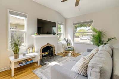 WALK to Dtwn San Jose & SJSU: Charming + Cozy Gem! 2