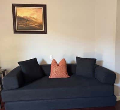 10255 | Guest Studio | Downtown San Jose | Yard 1