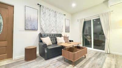 Elegant 1 BR Guest Suite: Full Kitchen & Laundry 5