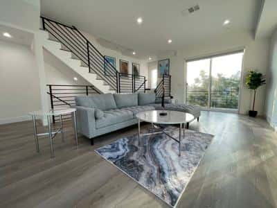 Dreamy Hollywood Art House 4