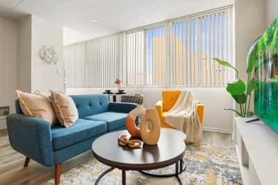 SoCal Luxurious Apt Steps To The Beach & Pier 2