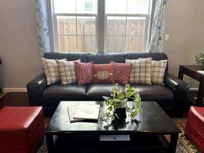 New house-Comfy Queen bedroom in San Jose 2