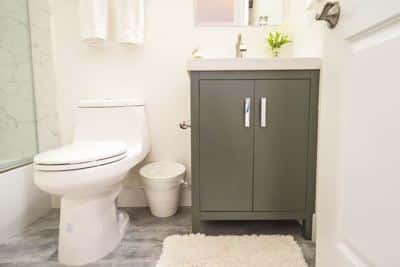 Two Double Beds & Ensuite Bathroom (# 205) 3