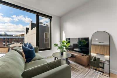 Luxury Studio Next to Broadway 3433 7
