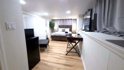 Quiet Private Bedroom + Office + Gigabit Wi-Fi 2
