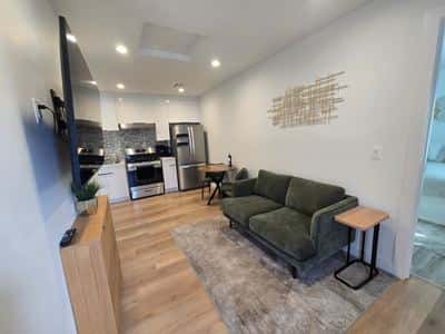 Modern Traveler Escape 2BR/ 1BA 1