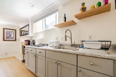 Quiet one bedroom on mountain of Woodland Hills 8