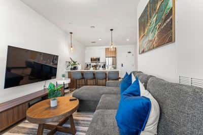 Luxury 1BR near Boston 9715 4