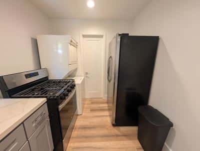 Beautiful, new, one bedroom adu in the heart of LA 4