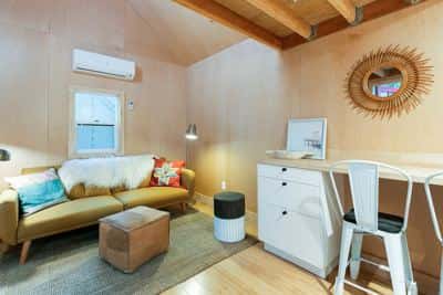 Private cabin with hillside views 1