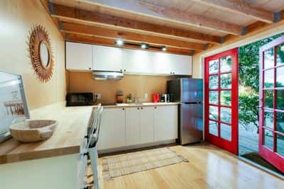 Private cabin with hillside views 3