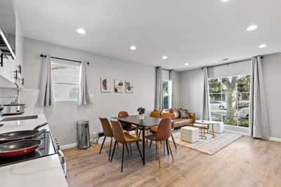 Jane's Home (AL) | Downtown Private Room w HVAC 3 2
