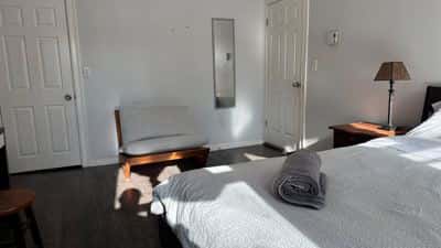 Specious Room Close T & Boston 4