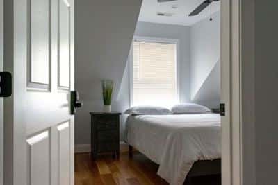 Queen Bed|Boston|RM 2 1