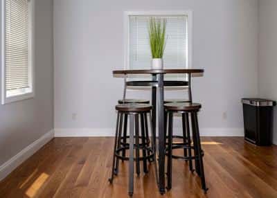 Queen Bed|Boston|RM 2 3