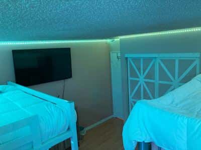 Chic comfy home in Torrance 6