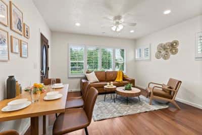 Jane's Home (SN) | 2B1B Home @ Convenient Location 1