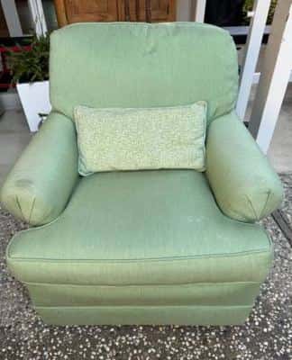 Upholstered chairs 1