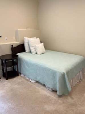 Fabulous Furnished Private Room w/Private Bathroom in Oakland Montclai 4