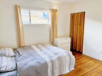Room for Rent in 4b2.5b House Near North Berkeley Bart - 3 month short 1