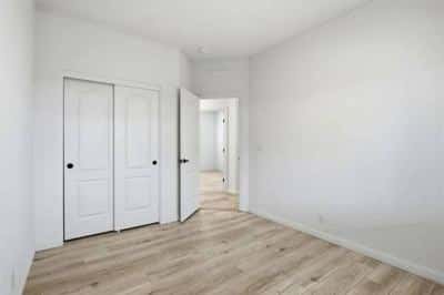 CAPE COD VILLAGE GEM! BEAUTIFUL 3BR/2BA SILVERCREST HOME IN A SOUGH 4