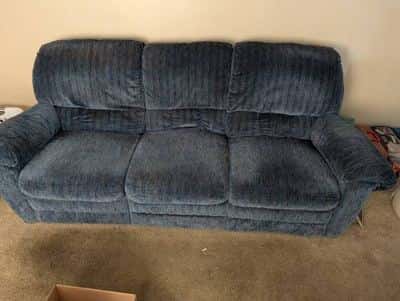 FREE RECLINING SOFA 1