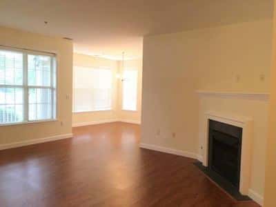 Beautiful 2 Bedrooms and 2 Bathrooms Condo for Rent 8