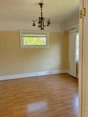 200 Older Craftmans home is jem property -Open Sunday, July 12th 4.30p 8