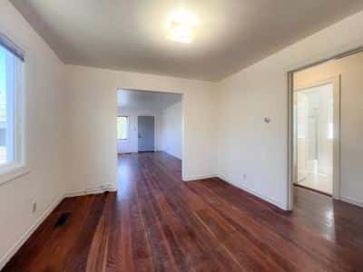 Charming 4BR 2BA Albany House 5