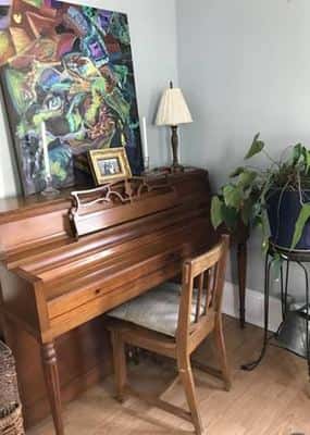 1 Bedroom in Charming House 5
