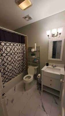 Students, traveling nurses, and cooperate short term rent,Cozy Private 6