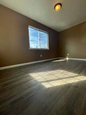Sunny Apartment Near SJSU, A/C, Laundry, On Site Parking 8