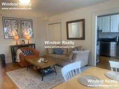 BEACON HILL BEAUTY BRIGHT n SUNNY TOP FLOOR CENTRAL AIR SEP 1 2