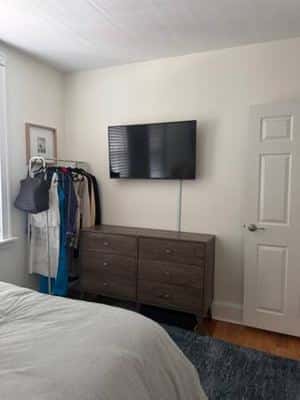 2 BR, 1.5 BA Apt on East Side of Southie 5