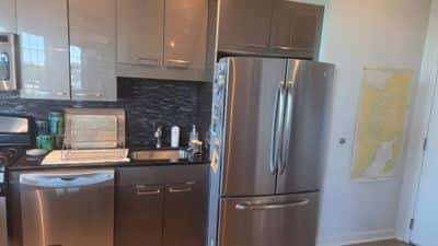 DNA Loft Condominium Penthouse Unit with roof deck, garage pkg & More 5