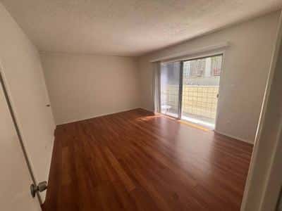 Spacious Private Room with Dedicated Parking 1