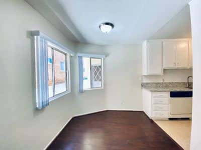Cozy room for rent in UCLA area 90025 8