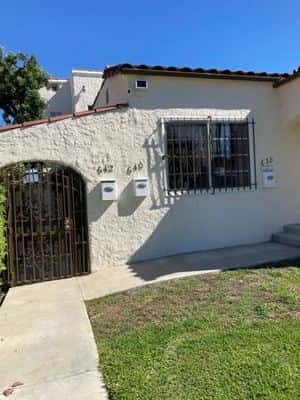 640 N.Vista 6