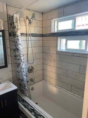 Duplex home. front house! Manicured p landscaping. Hardwood floors, 7