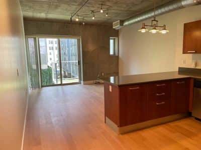Market Loft DTLA Unit 660 sq ft with Parking Included 3