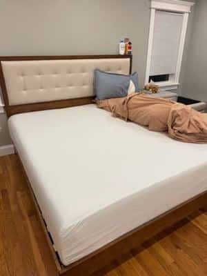 Like-New Zinus 12" King Green Tea Cooling Gel Memory Foam Mattress 1